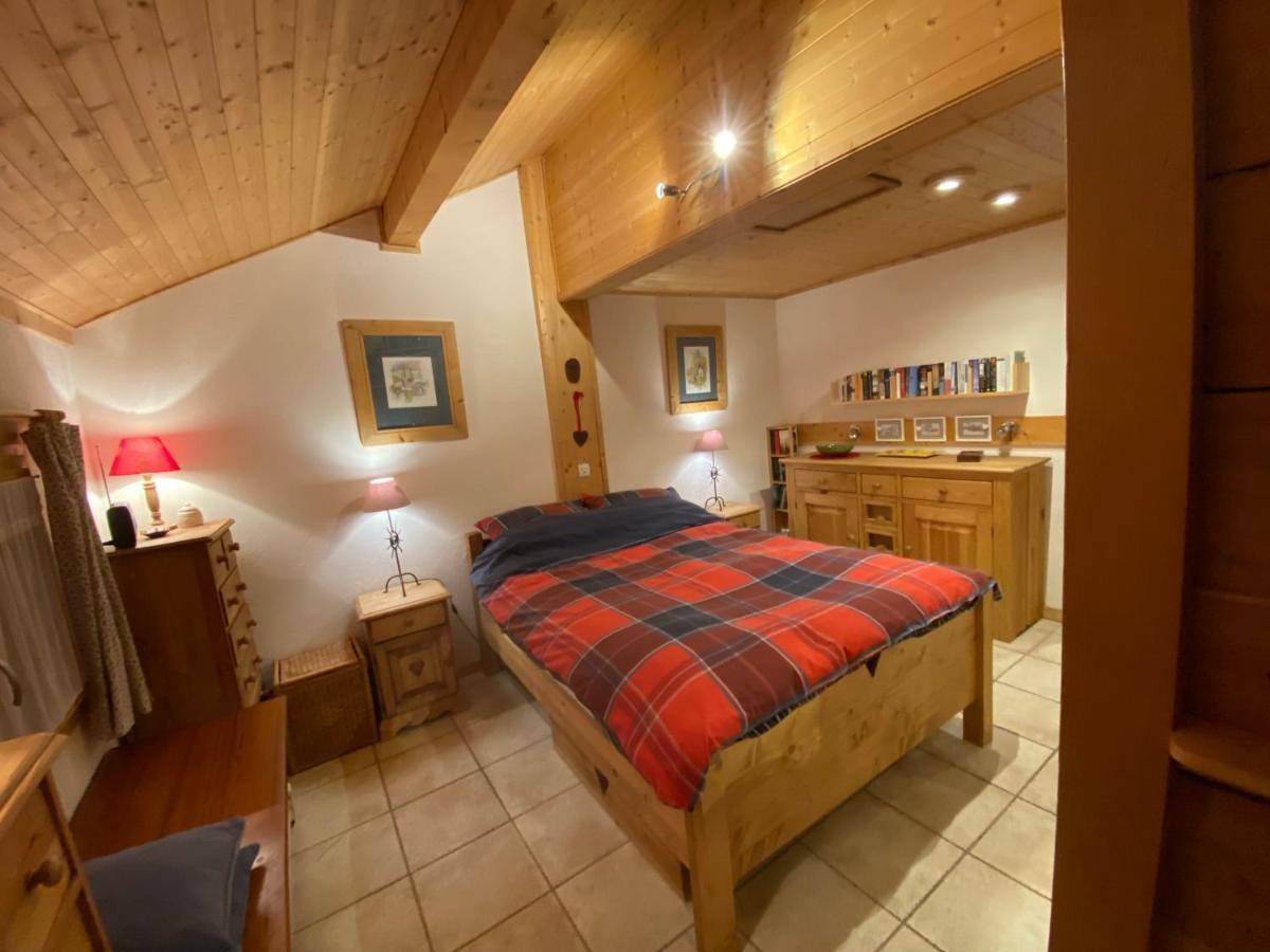 Chalet Les Chouettes Тон Екстер'єр фото