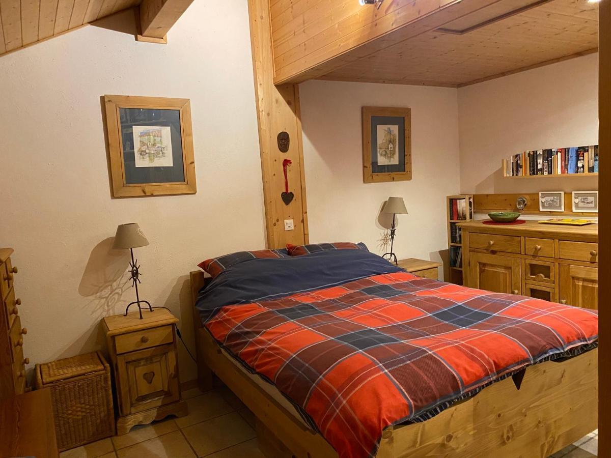 Chalet Les Chouettes Тон Екстер'єр фото