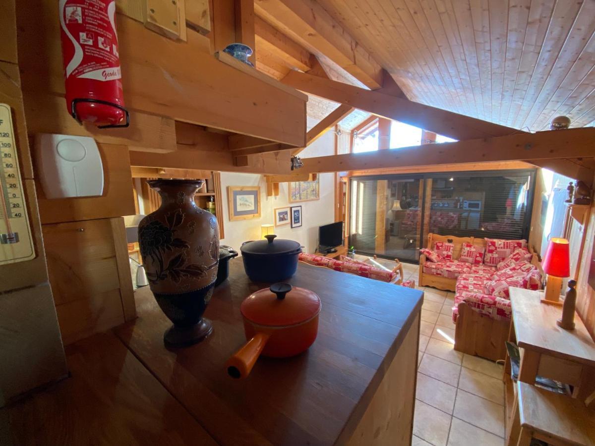 Chalet Les Chouettes Тон Екстер'єр фото