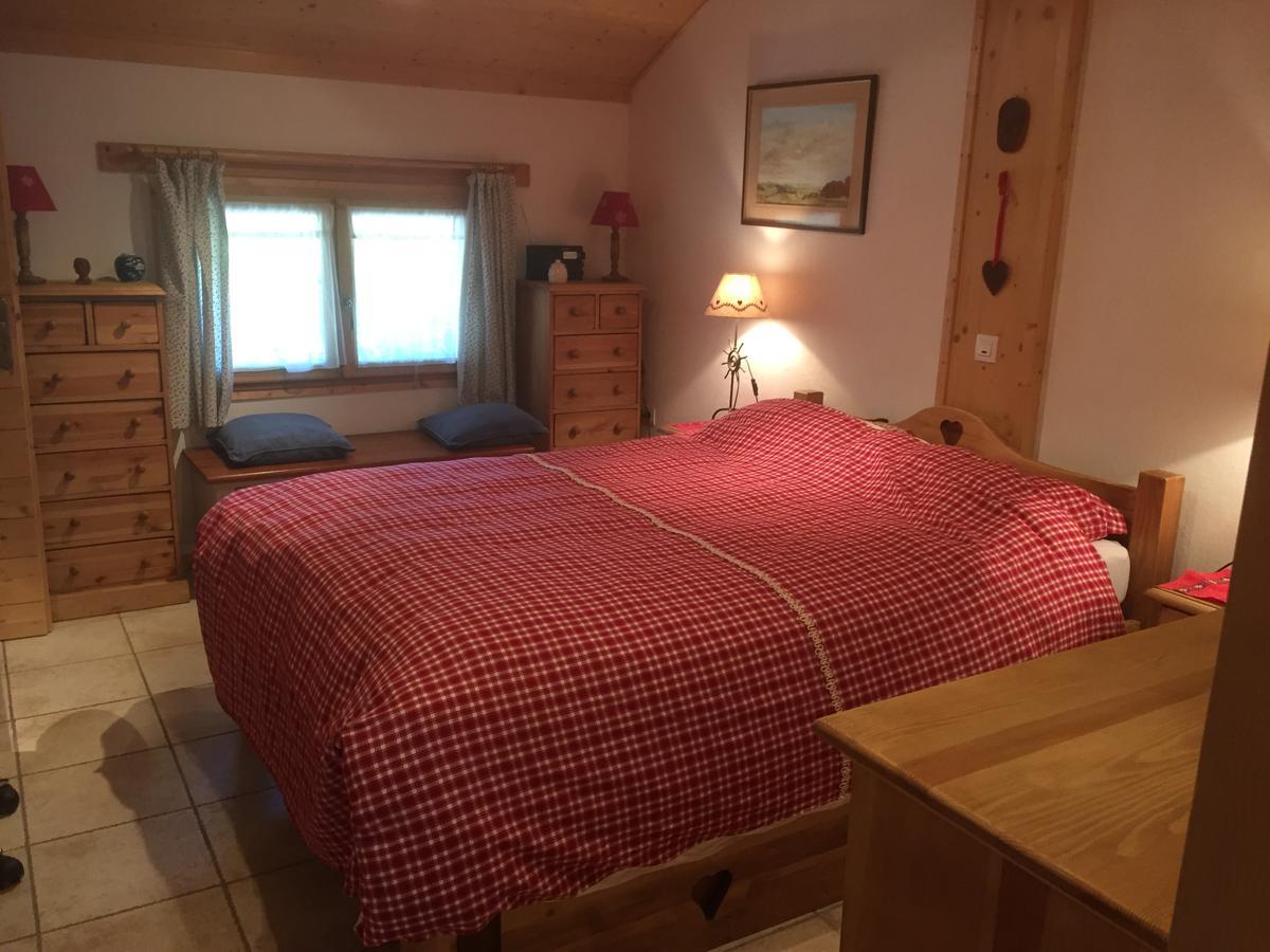 Chalet Les Chouettes Тон Екстер'єр фото